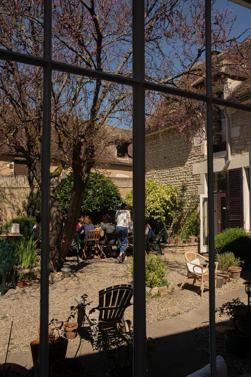 L'Escapade Place Voltaire Vermenton Kültér fotó